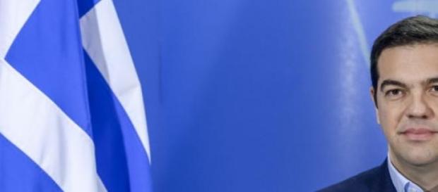 Tsipras não recua e credores exigem evoluções Tsipras não recua e credores exigem evoluções