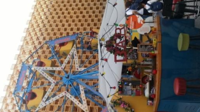 La Molina, il bar-ruota panoramica dell'Olanda