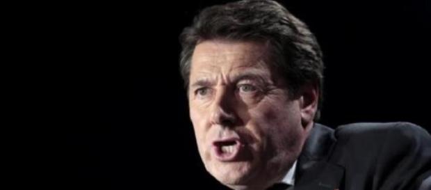 Estrosi réitère la menace d'une cinquième colonne Estrosi réitère la menace d'une cinquième colonne