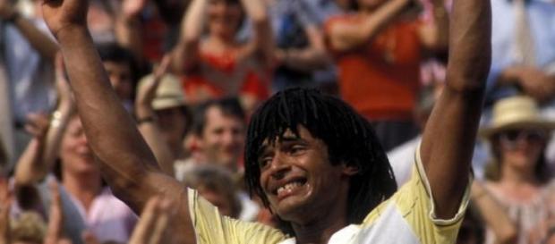 Yannick Noah, la victoire d'un champion. Yannick Noah, la victoire d'un champion.