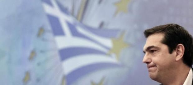 Anunţul lui Tsipras provoacă haos în Grecia Anunţul lui Tsipras provoacă haos în Grecia