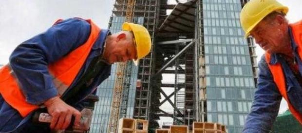 Muncitori români din Frankfurt trăiesc la limită Muncitori români din Frankfurt trăiesc la limită