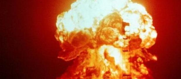 NASA va folosi bomba nucleara contra asteroizilor NASA va folosi bomba nucleara contra asteroizilor