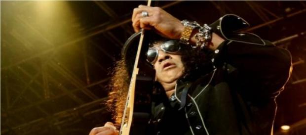 Slash se molesta con los rumores de reunión de GNR Slash se molesta con los rumores de reunión de GNR