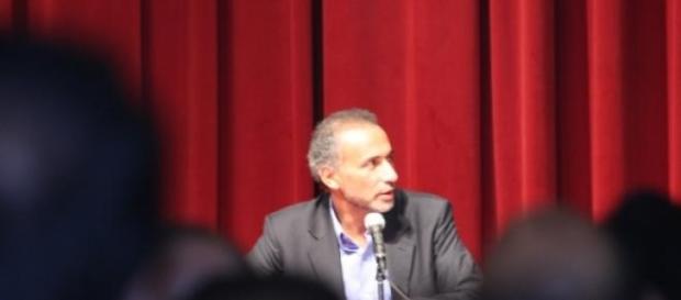 Tariq Ramadan condamne l'attentat de l'Isère Tariq Ramadan condamne l'attentat de l'Isère