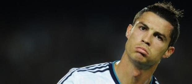 Ronaldo garante que vai ficar no Real Madrid. Ronaldo garante que vai ficar no Real Madrid.