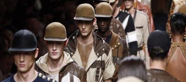 Balmain, SS16, Paris Fashion Week (Juin 2015) Balmain, SS16, Paris Fashion Week (Juin 2015)