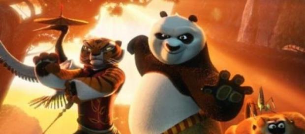 Le "Guerrier Dragon" et Les "Cinq Cyclones" Le "Guerrier Dragon" et Les "Cinq Cyclones"