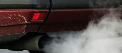 Auto: una delle principali fonti di inquinamento