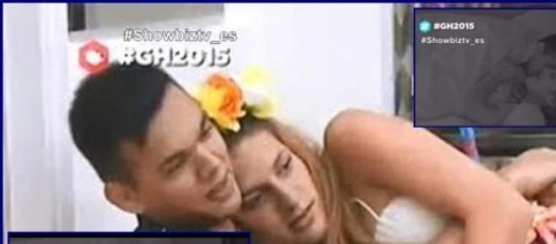 Brian y Marian tienen relaciones íntimas Brian y Marian tienen relaciones íntimas
