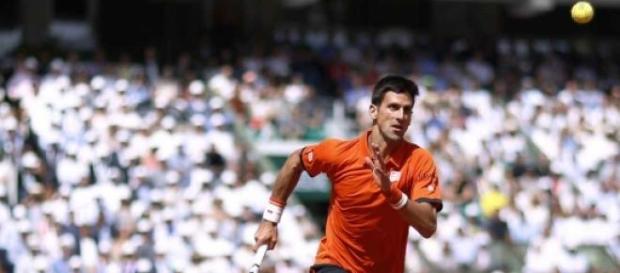 Djokovic: Con paso de campeón trituro a Nadal Djokovic: Con paso de campeón trituro a Nadal