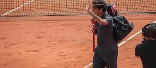 Federer waves goodbye to this year's French Open Federer waves goodbye to this year's French Open