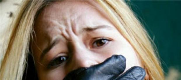 O copilă de 14 ani răpită de un proxenet O copilă de 14 ani răpită de un proxenet