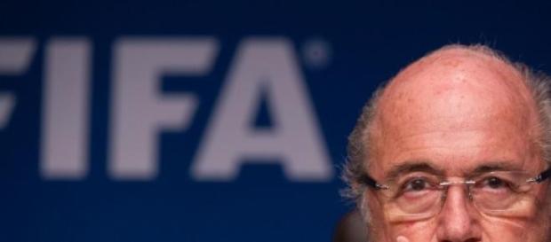 Sepp Blatter a démissionné. Sepp Blatter a démissionné.