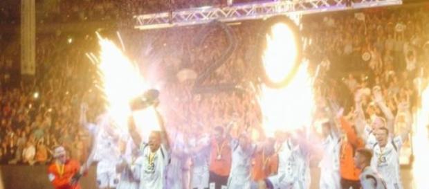 THW-Kiel celebra a conquista do campeonato THW-Kiel celebra a conquista do campeonato