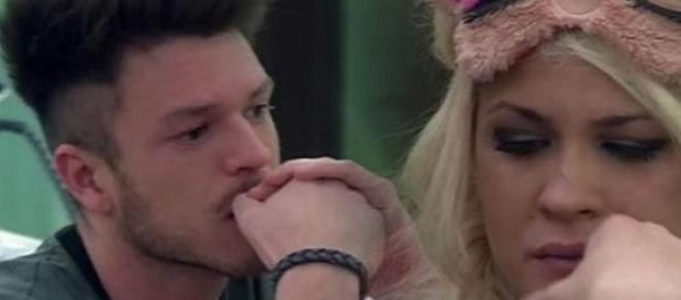 Ylenia y Fede, en un momento tenso en GhVip Ylenia y Fede, en un momento tenso en GhVip