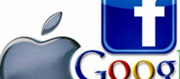 Apple acuza Google si Facebook Apple acuza Google si Facebook