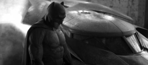 Batman y el nuevo Batmobile Batman y el nuevo Batmobile