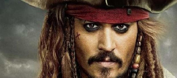 Johnny Depp interpreta al mítico Jack Sparrow Johnny Depp interpreta al mítico Jack Sparrow