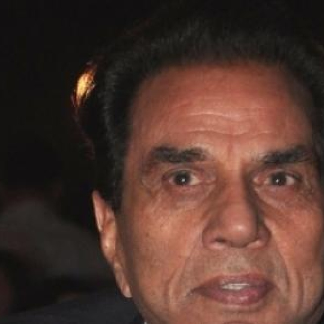 Dharmendra to appear in Seccond Hand Husband