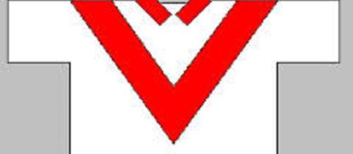 St Helens regained top spot in the Super League