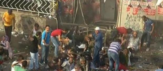 2 dead, 100 wounded from bomb attack at HDP rally. 2 dead, 100 wounded from bomb attack at HDP rally.