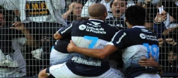 Los de Troglio llevan tres victorias consecutivas Los de Troglio llevan tres victorias consecutivas