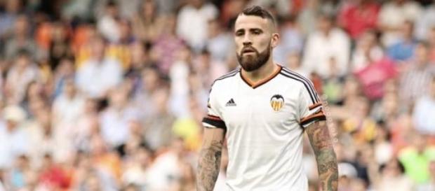 Otamendi con el Valencia C.F. Otamendi con el Valencia C.F.