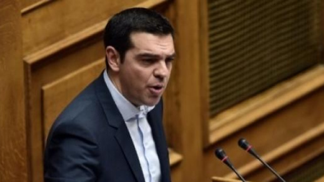 Il premier Tsipras interviene in Parlamento