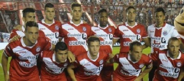 Argentinos Juniors llegó a los veintiún puntos Argentinos Juniors llegó a los veintiún puntos