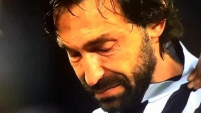 Le lacrime di Pirlo dopo la finale