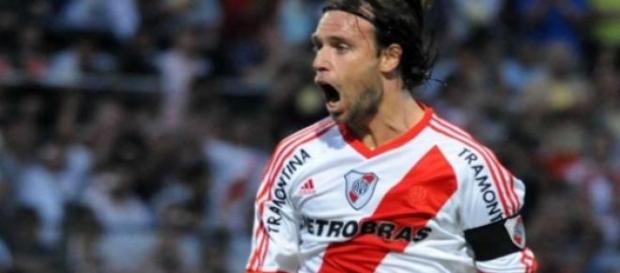 Cavenaghi se queda en River para la Libertadores Cavenaghi se queda en River para la Libertadores