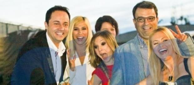 Măruţă şi Simona, într-o întâlnire de zile mari Măruţă şi Simona, într-o întâlnire de zile mari