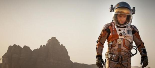 Matt Damon survives the red planet in The Martian Matt Damon survives the red planet in The Martian