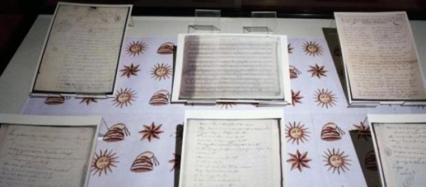 Muestra de tabloides antiguos Muestra de tabloides antiguos