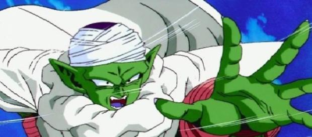 Piccolo lanzando un ataque en Dragon Ball z Piccolo lanzando un ataque en Dragon Ball z