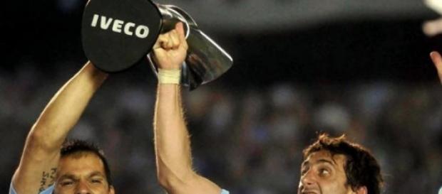 Milito: Héroe de dos tiempos Milito: Héroe de dos tiempos