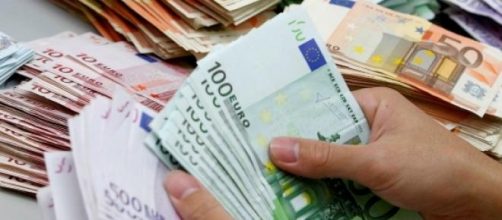 Reddito minimo, 550 euro al mese per due anni