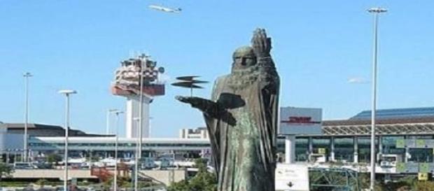 Si assumono diplomati all'aeroporto di Fiumicino Si assumono diplomati all'aeroporto di Fiumicino