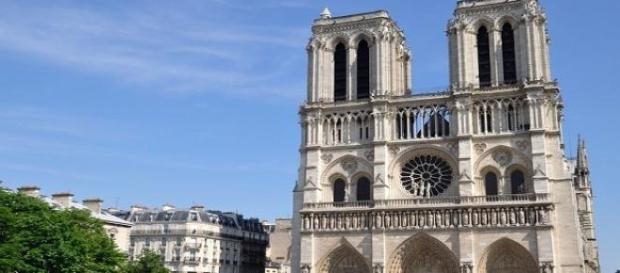 Catedral de Notredame en parís Catedral de Notredame en parís