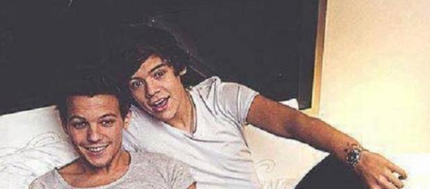 Harry Styles und Louis Tomlinson von One Direction Harry Styles und Louis Tomlinson von One Direction