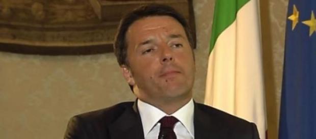 Scuola ultime notizie 10/7, Renzi 'festeggia' Scuola ultime notizie 10/7, Renzi 'festeggia'