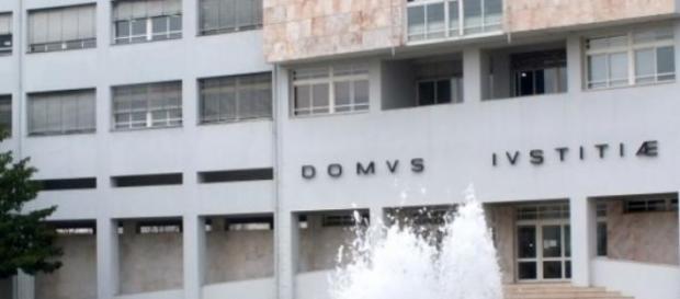 Tribunal 'exemplar' em caso de violência doméstica Tribunal 'exemplar' em caso de violência doméstica