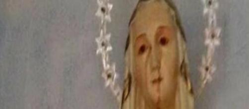 La statua della Madonnina
