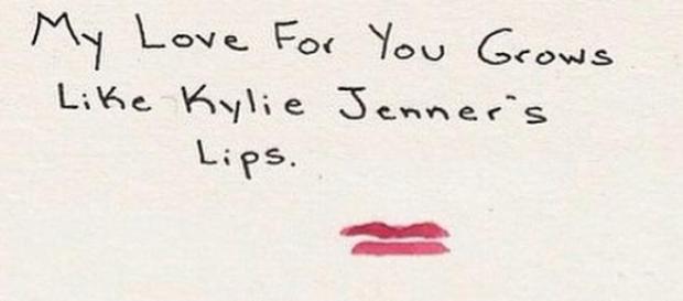Klares Lippenbekenntnis von Kylie Jenner Klares Lippenbekenntnis von Kylie Jenner