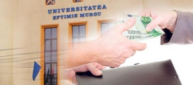 Polițistă sub acoperire aproape să fie violată Polițistă sub acoperire aproape să fie violată