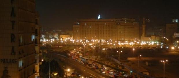 Una veduta notturna della capitale egiziana Una veduta notturna della capitale egiziana