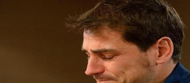 Iker Casillas en la rueda de prensa de despedida Iker Casillas en la rueda de prensa de despedida