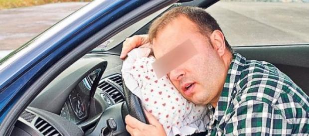 Barbatii români sunt victimele soţiilor Barbatii români sunt victimele soţiilor