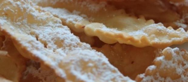 La ricetta delle chiacchiere La ricetta delle chiacchiere